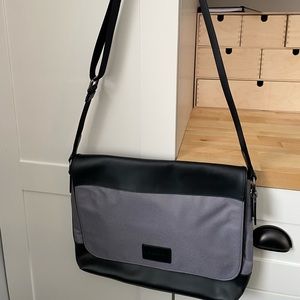 Coach messenger bag